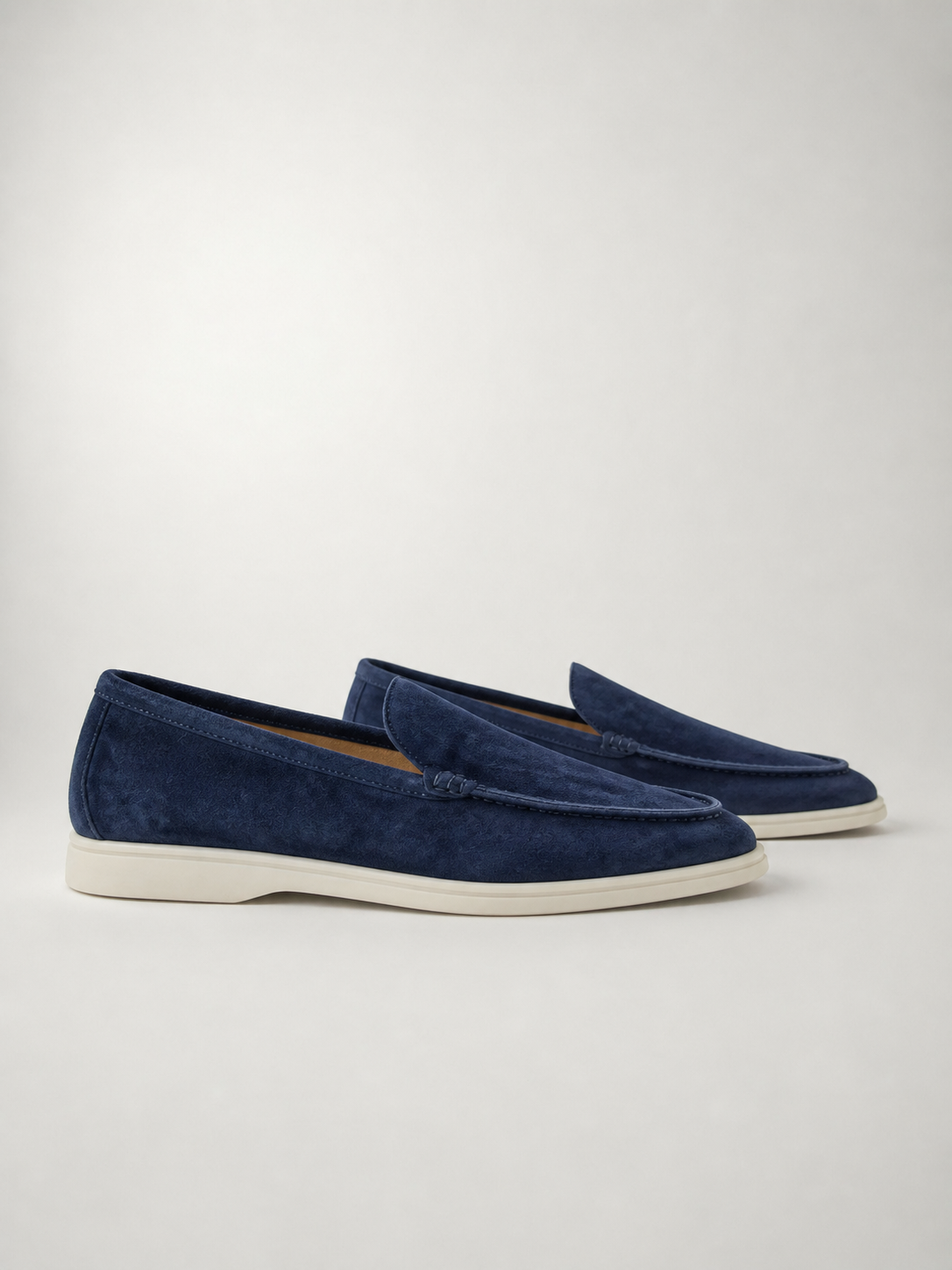 Julio - Suede Loafers