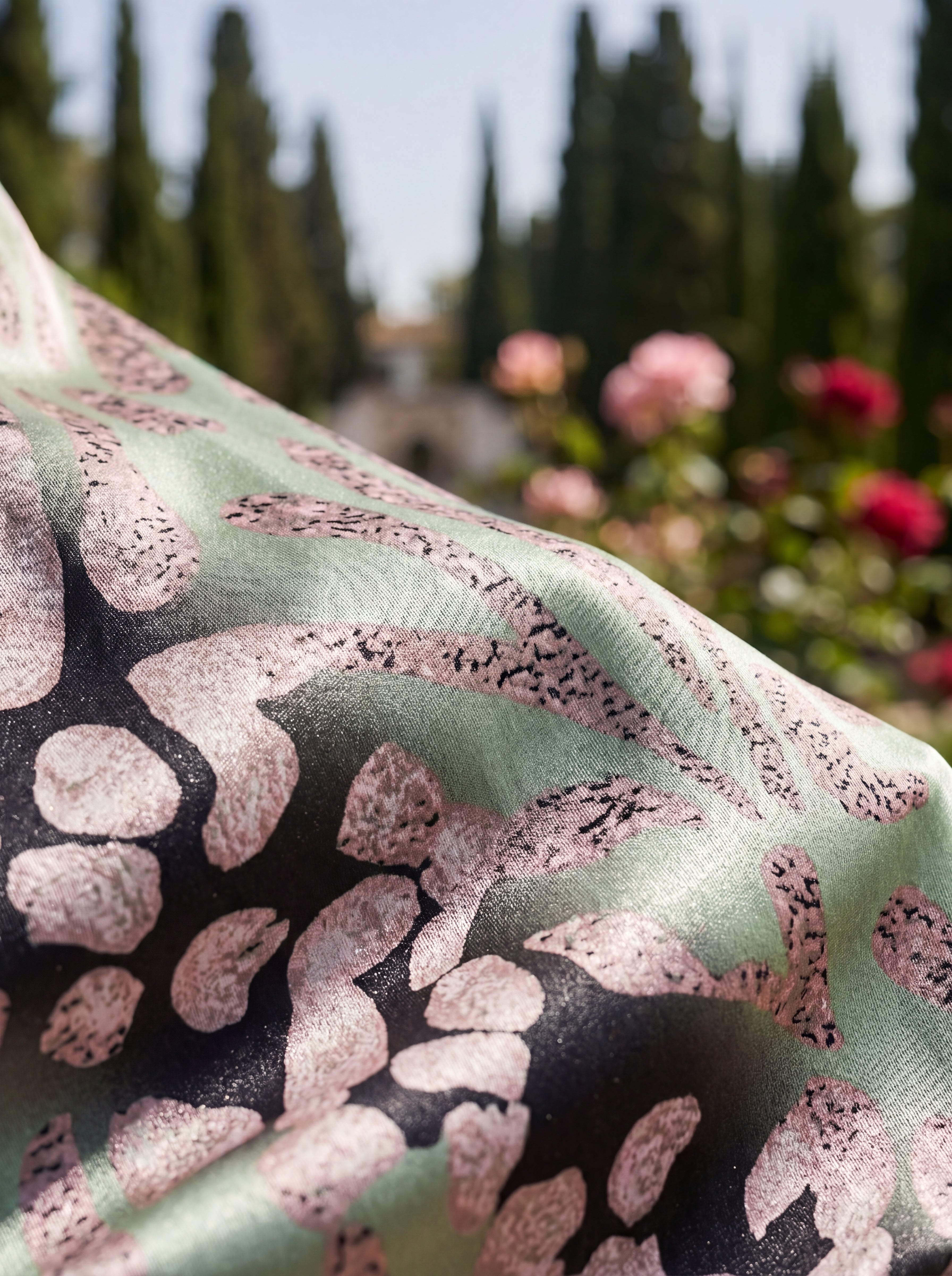 Elegant Dress in Arrayán Fabric - Maison Claire et Sylvie