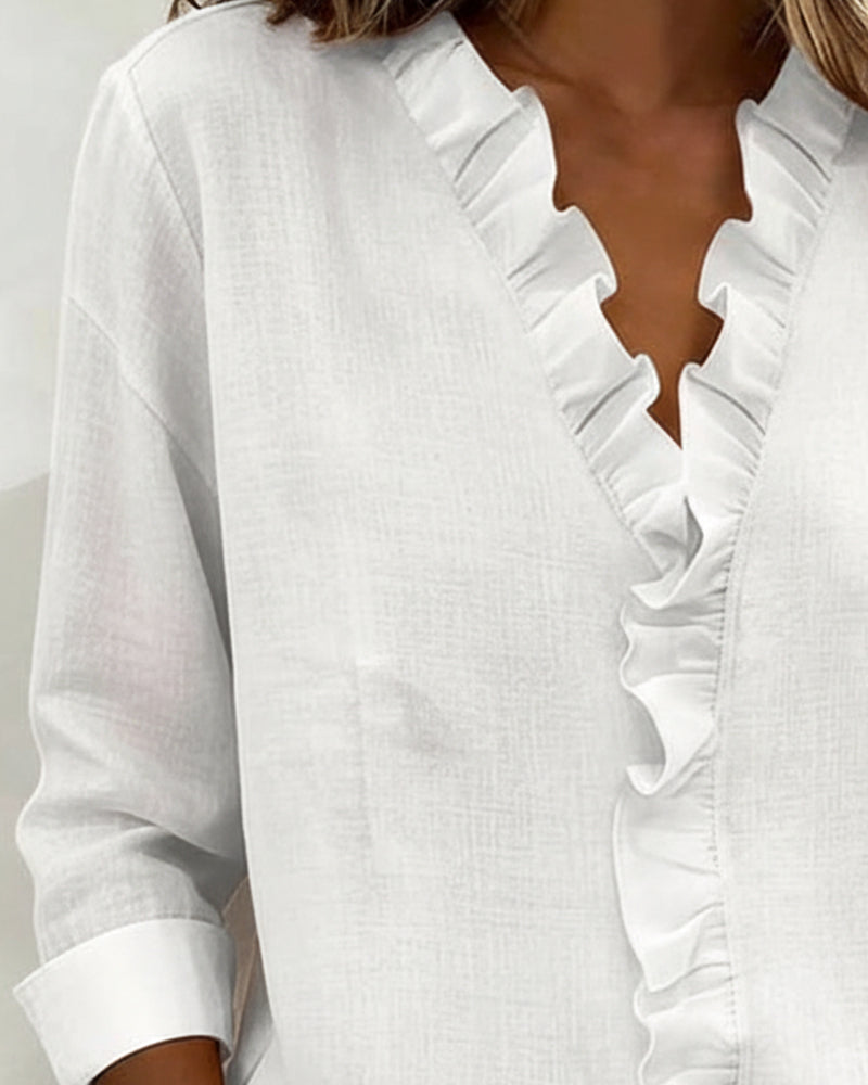 Beatriz - Ruffled Blouse with V-Neck