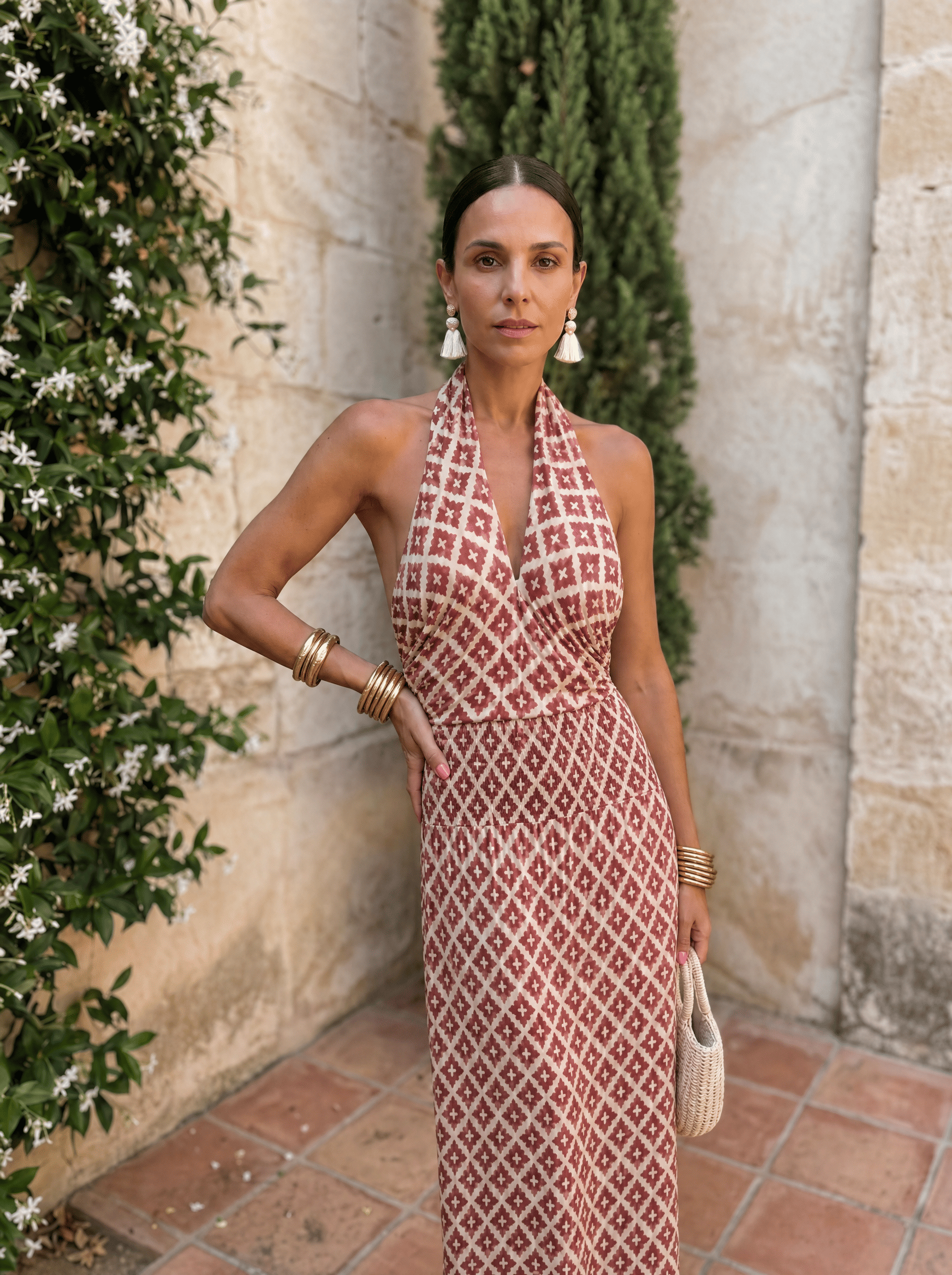 Elegant Complete with Off-Shoulder Design
