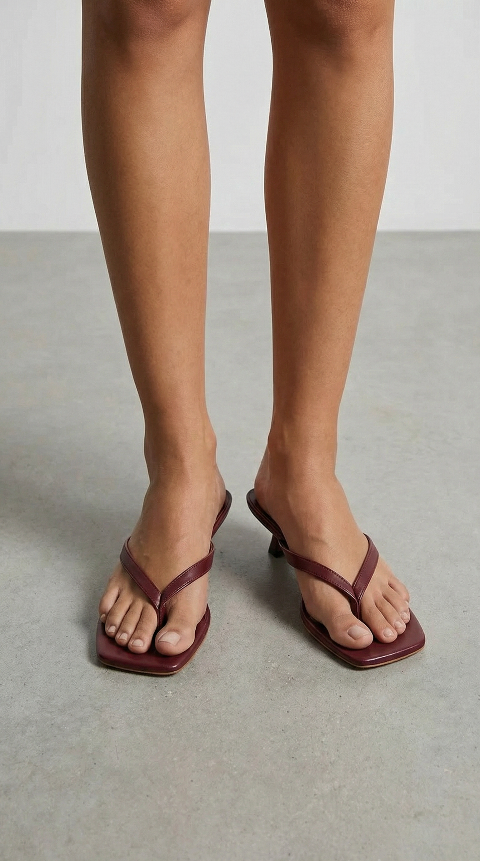 Jessica's Thong Sandals with Low Heel