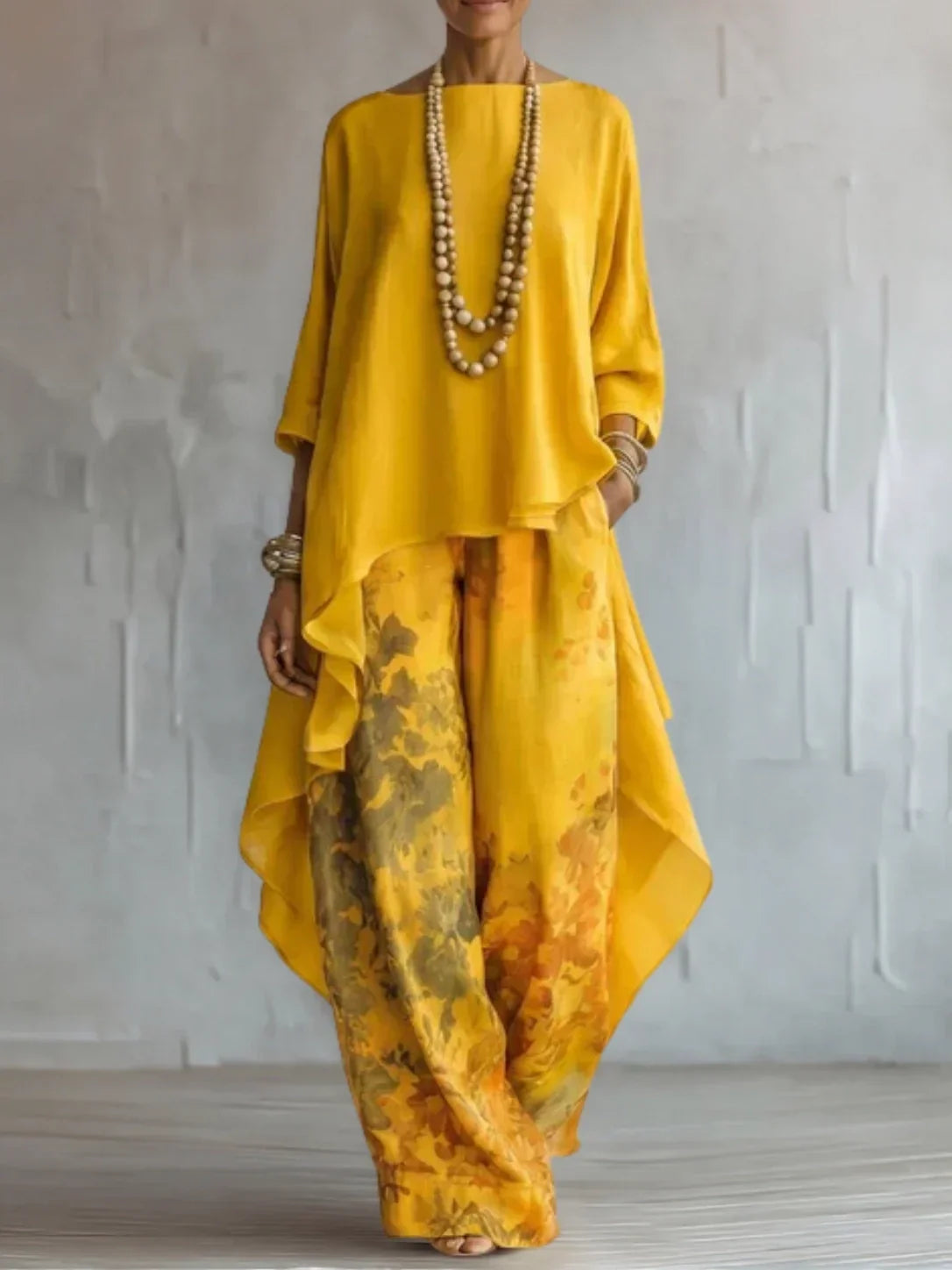 ANTONELLA | ASYMMETRICAL FLUID FLORAL SET