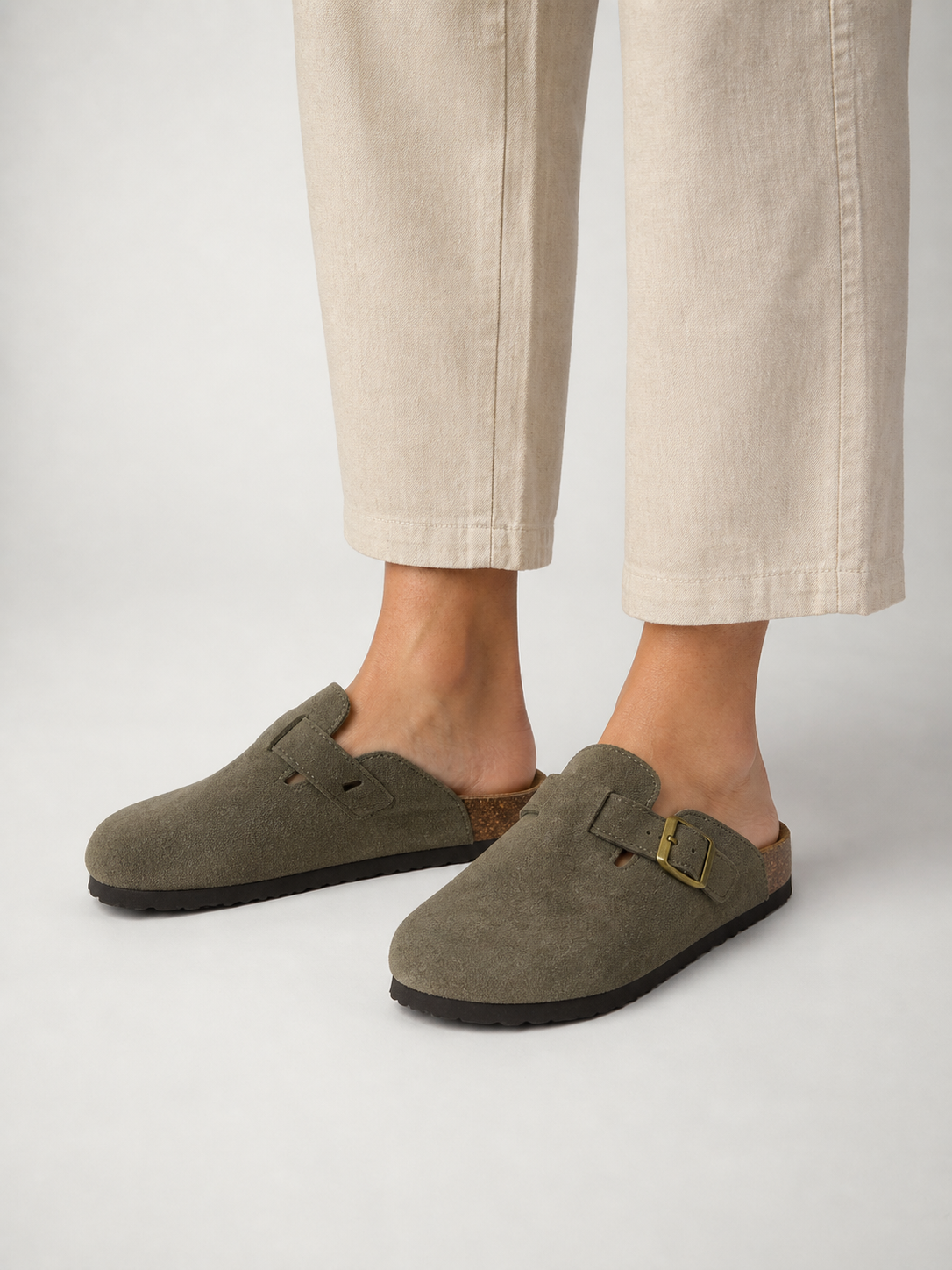 Enrique - Suede Clogs