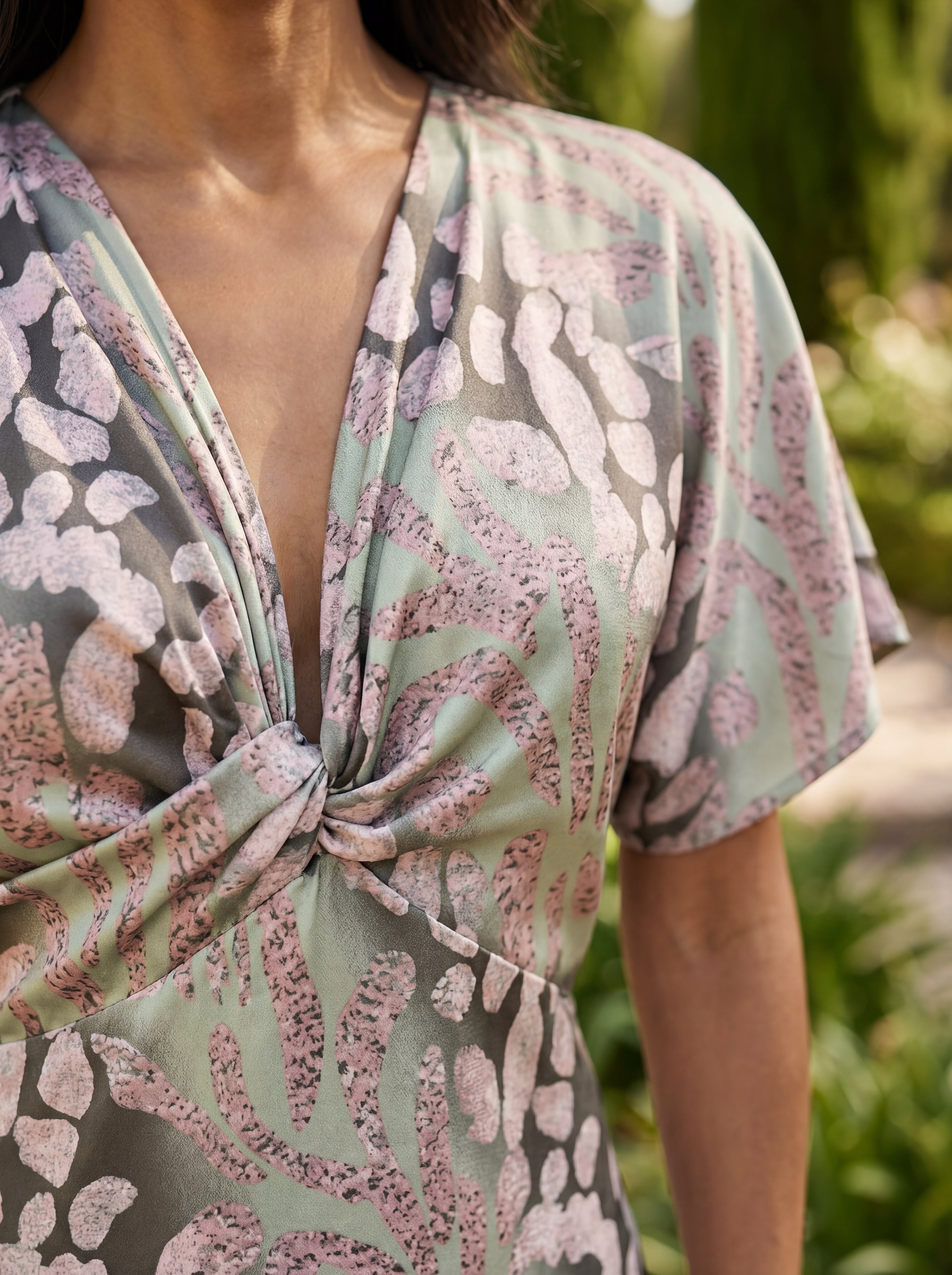 Elegant Dress in Arrayán Fabric - Maison Claire et Sylvie